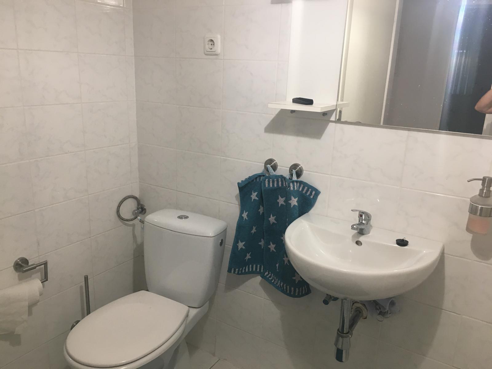 Möblierte 2-Zimmer Wohnung + Wohnzimmer in Krefeld - ab sofort